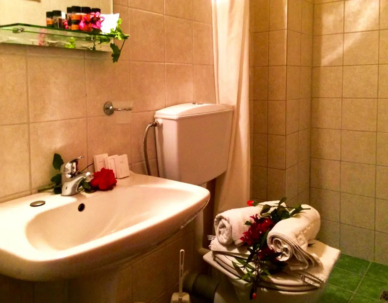 Bruskos Hotel & Suites