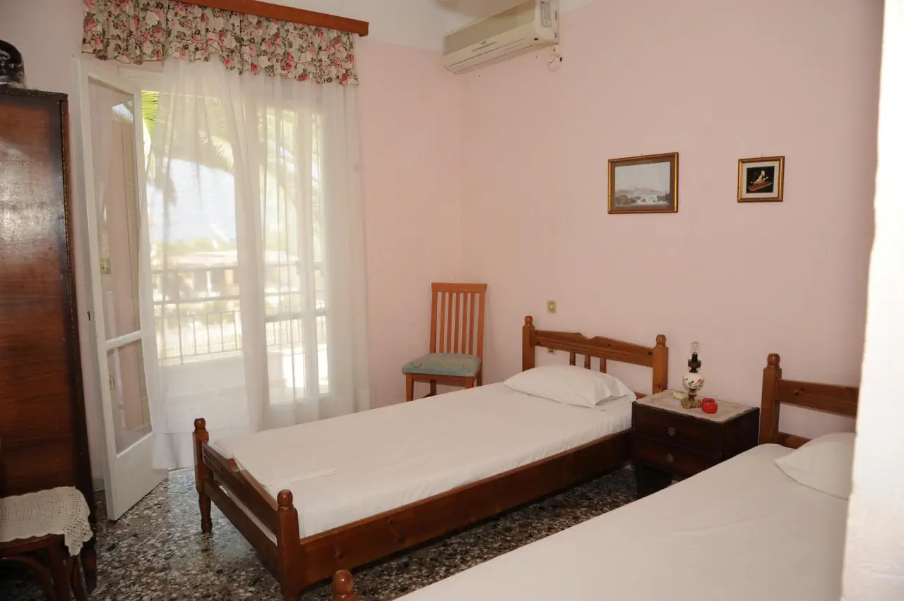 Captain's Studios & Apartments (Corfu) - zdjęcie 7