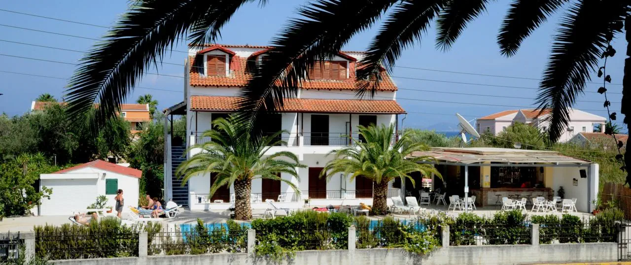 Captain's Studios & Apartments (Corfu) - zdjęcie 3