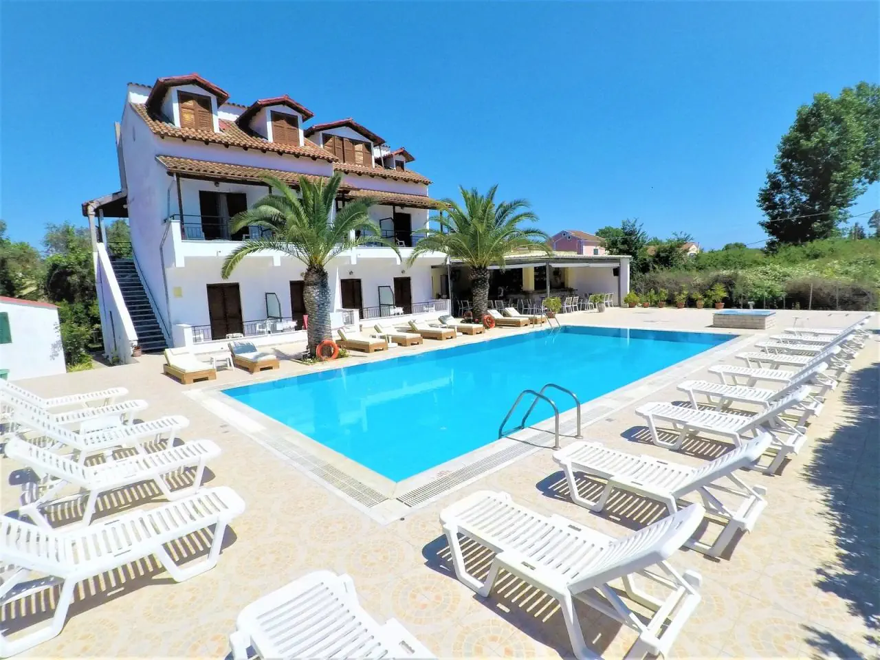 Captain's Studios & Apartments (Corfu) - zdjęcie 4