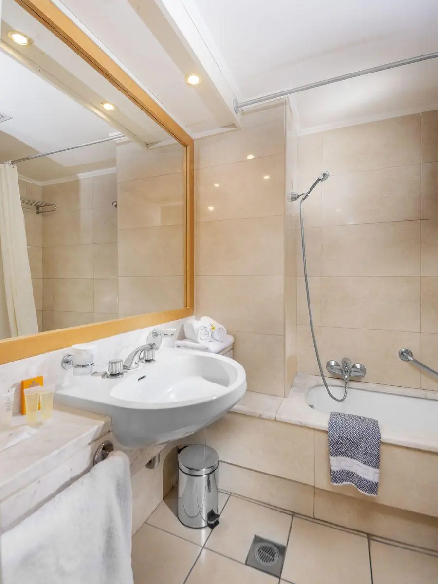 HOTEL Athineon Hotel
