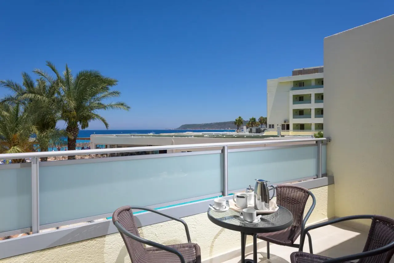 Avra Beach (Ixia) - zdjęcie 17
