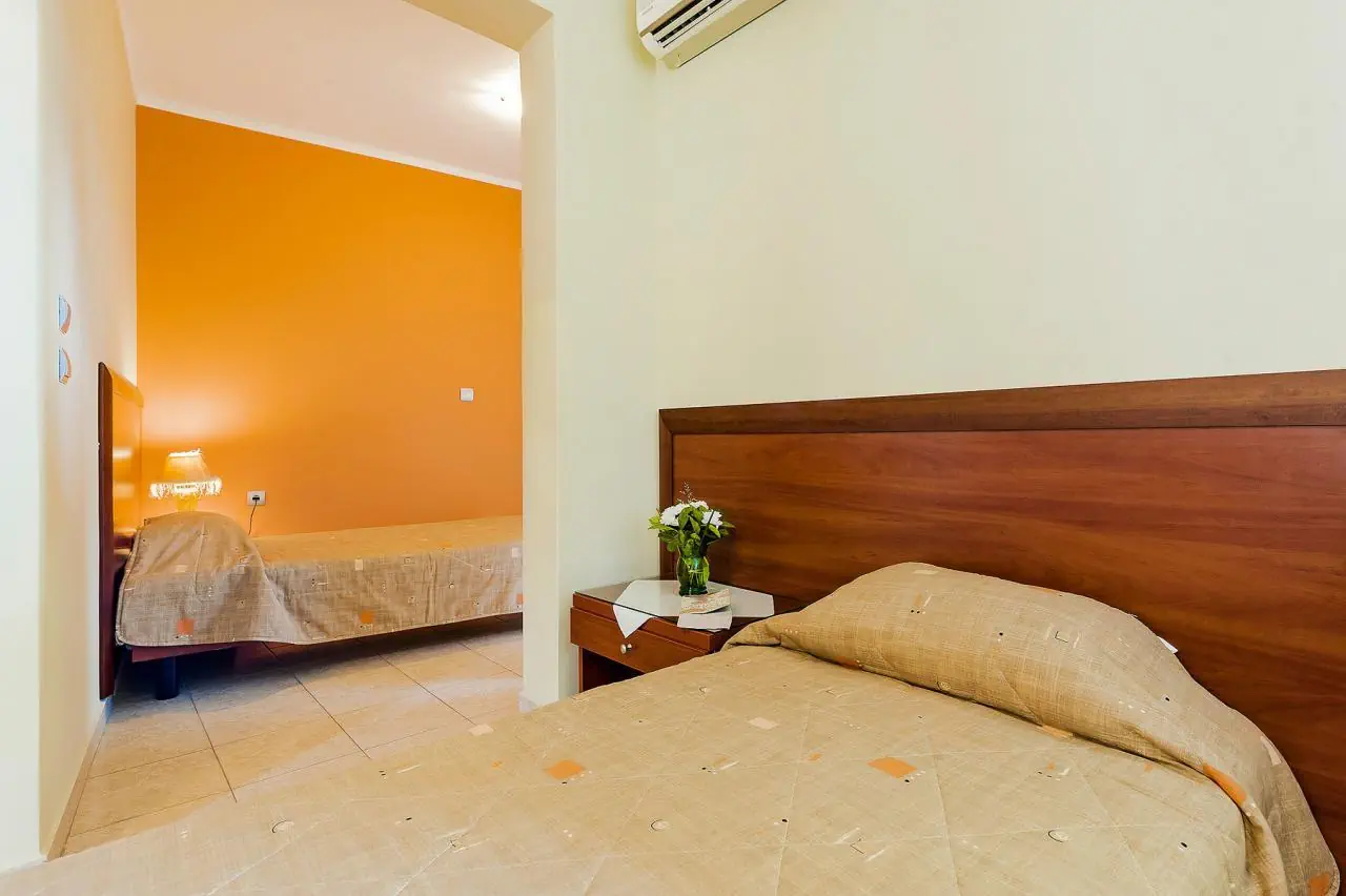 HOTEL Esmeralda Hotel
