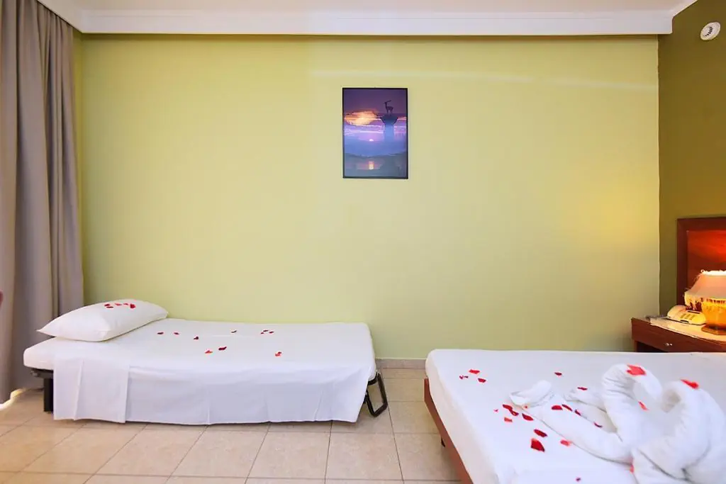 HOTEL Esmeralda Hotel