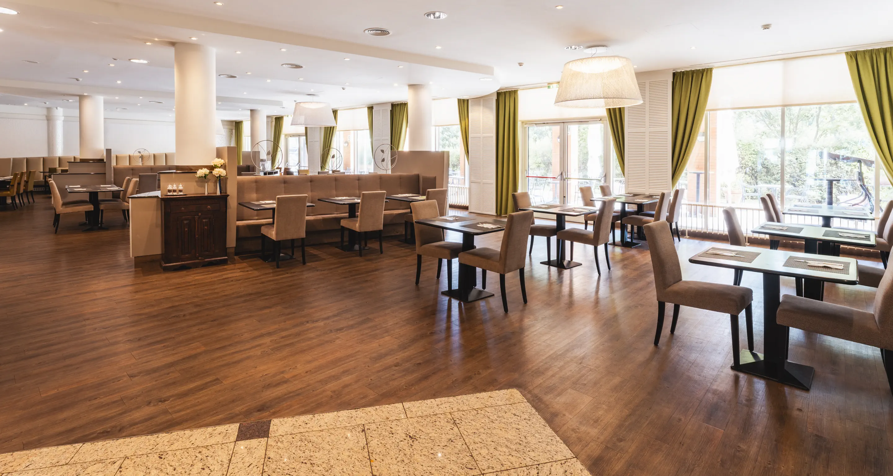 Plaza Premium Wien - zdjęcie 3