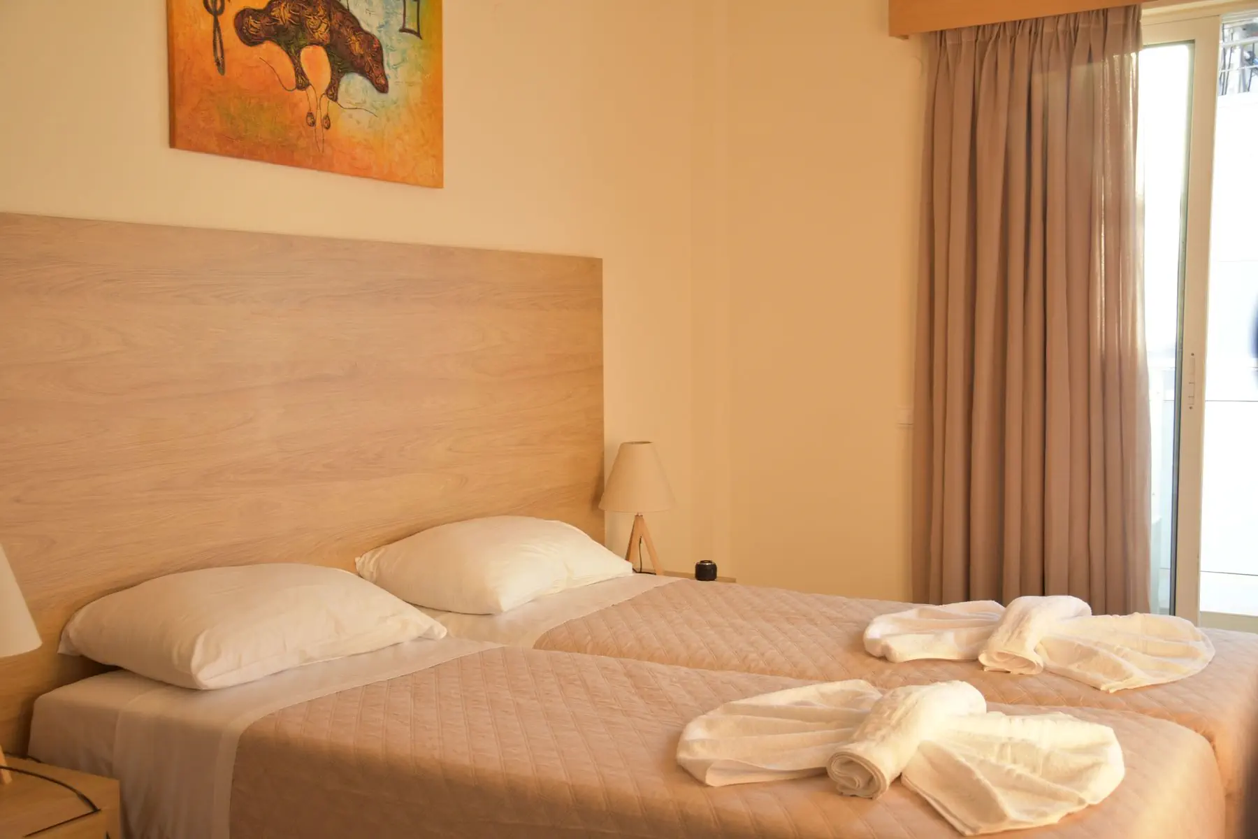 International (Rodos) - zdjęcie 6
