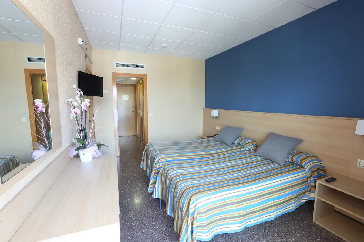 Hotel: DJ LLORET Paryż i Cinque Terre