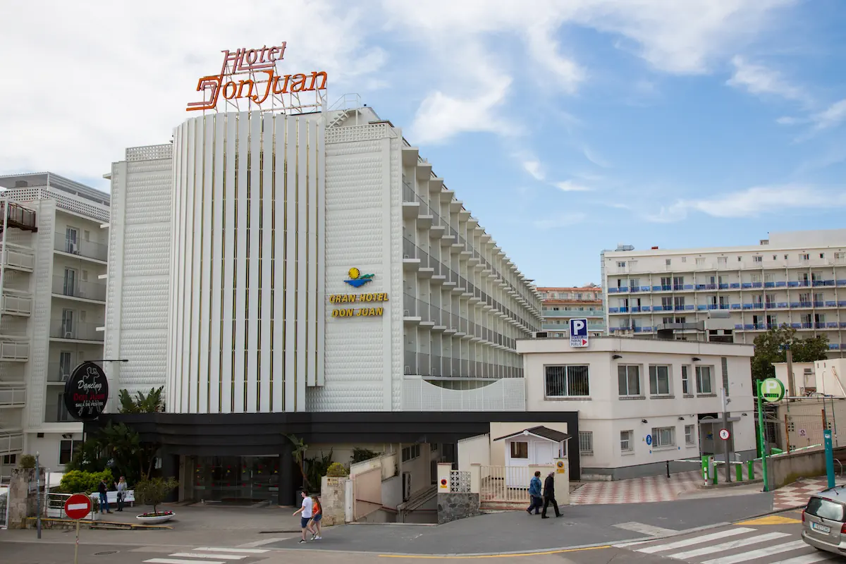 Hotel: DJ LLORET Paryż i Cinque Terre