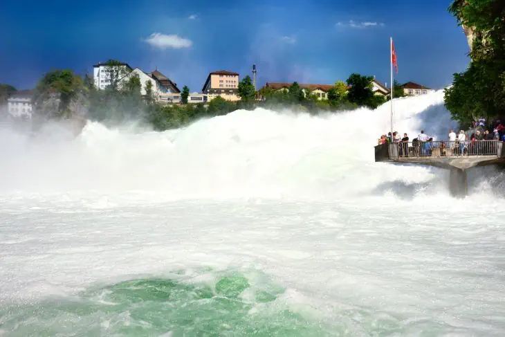 Czerwony pociąg + Vaduz (Liechtenstein) - zdjęcie 9