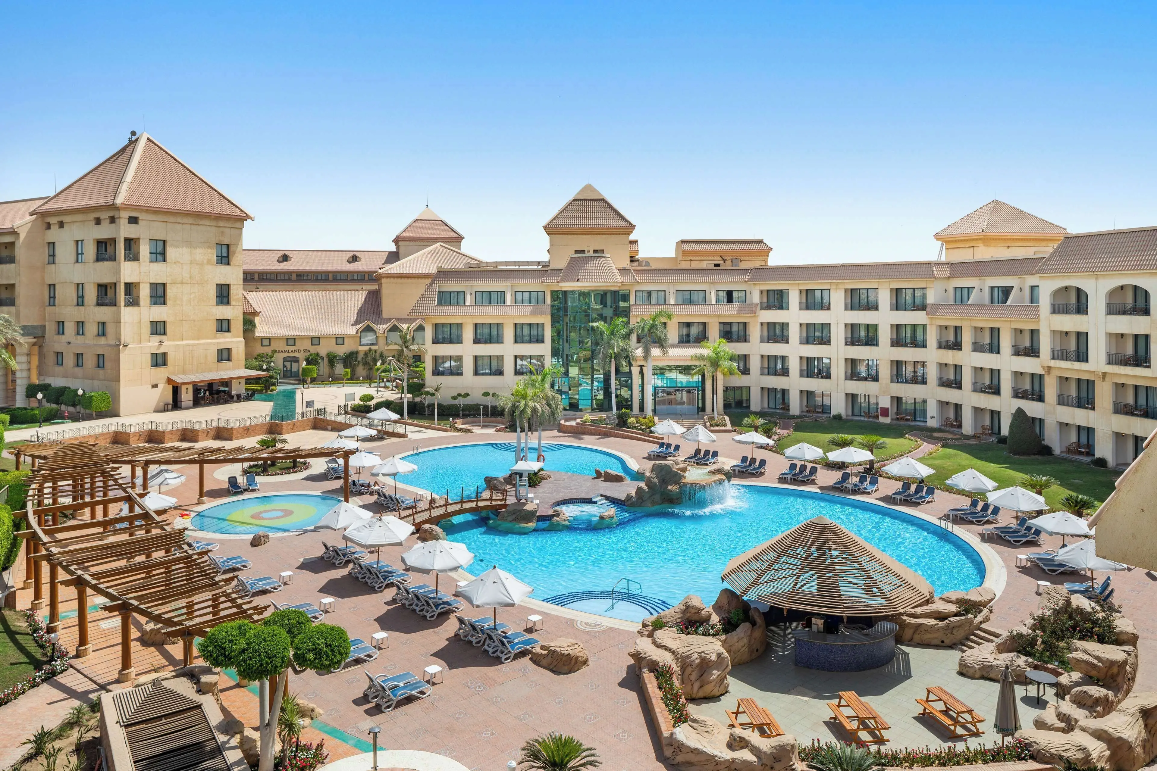 Hilton Pyramids Golf Resort - zdjęcie 2