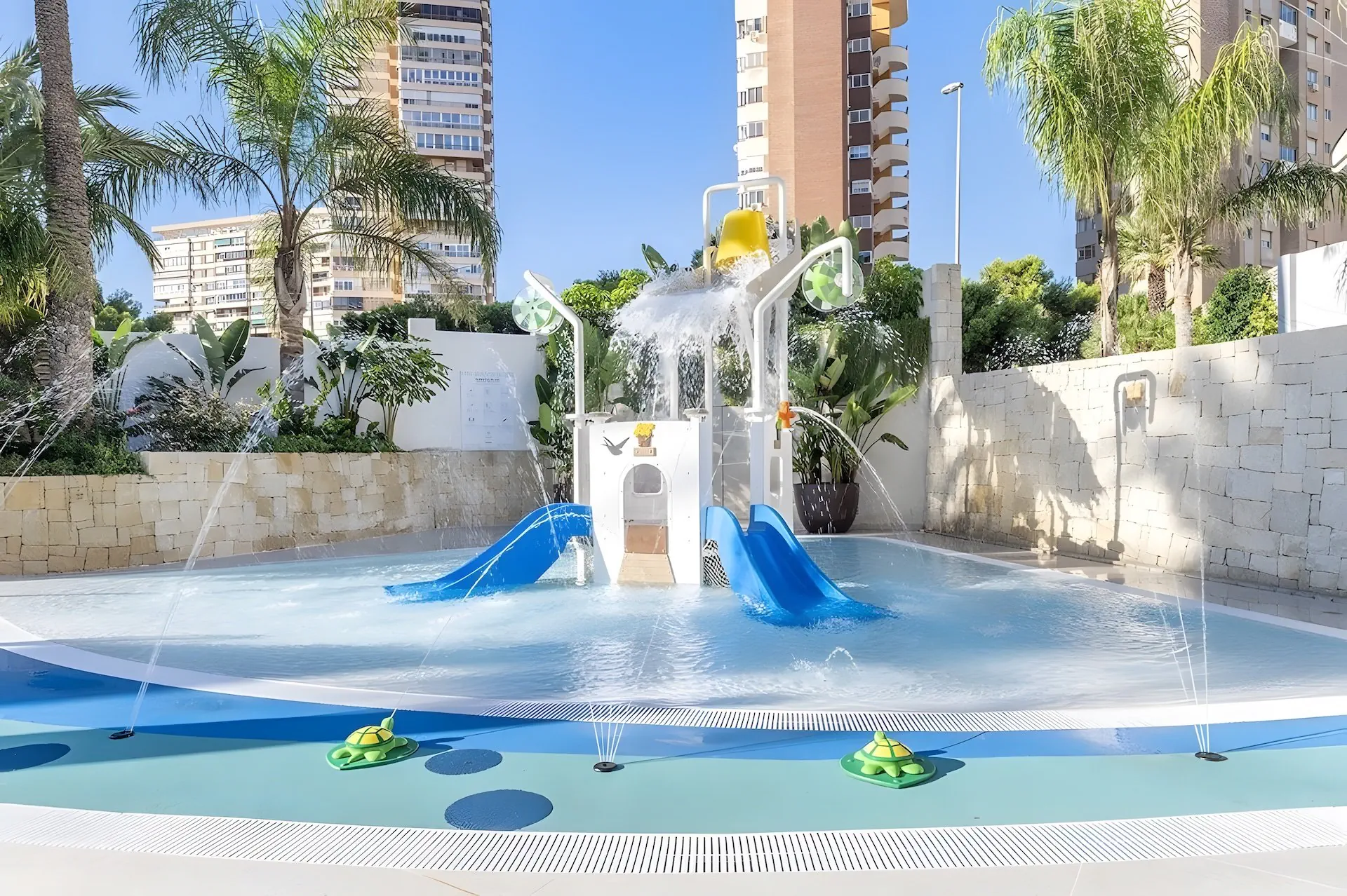 Port Alicante (ex. Holiday Inn)