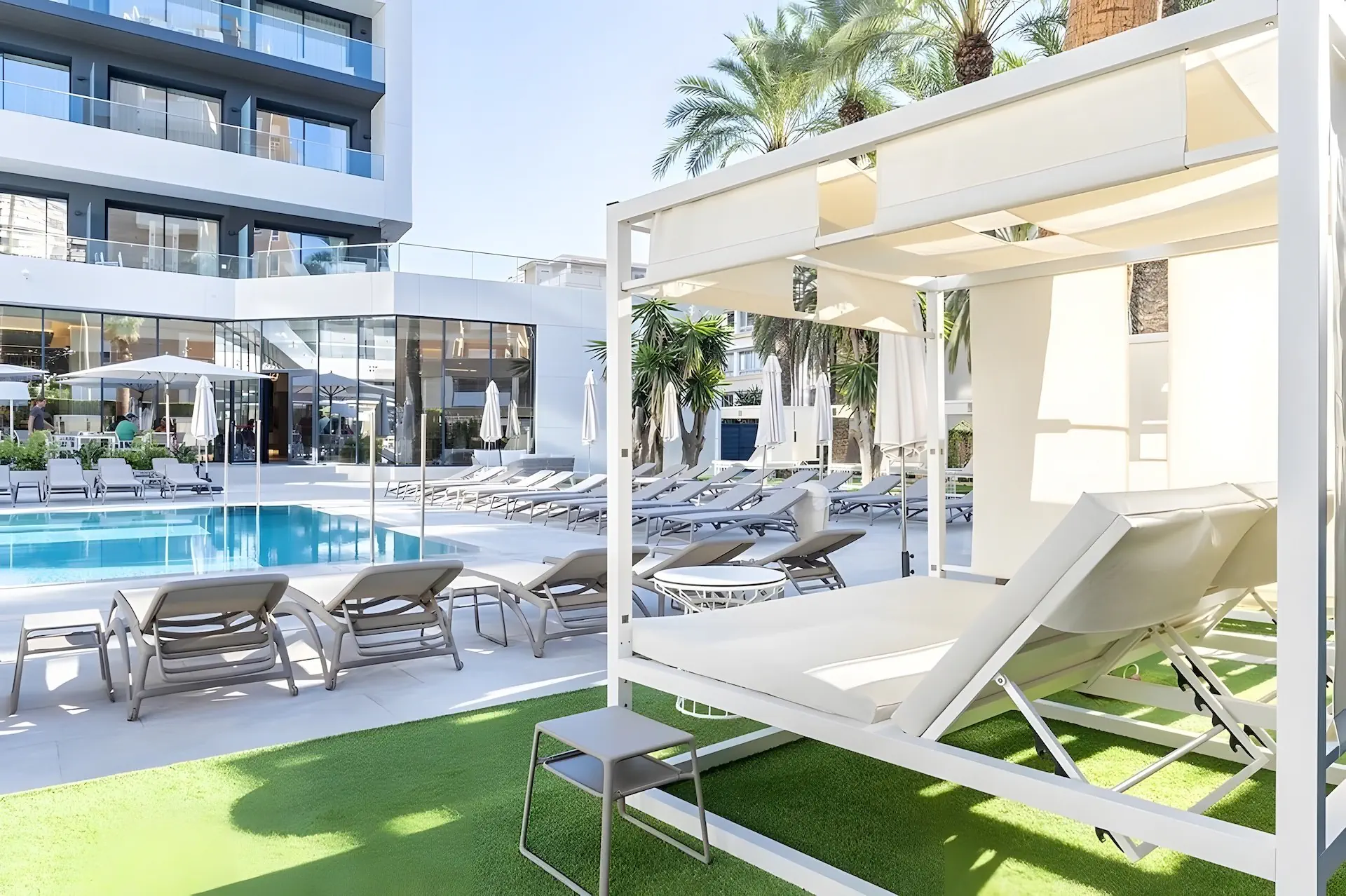 Port Alicante (ex. Holiday Inn)
