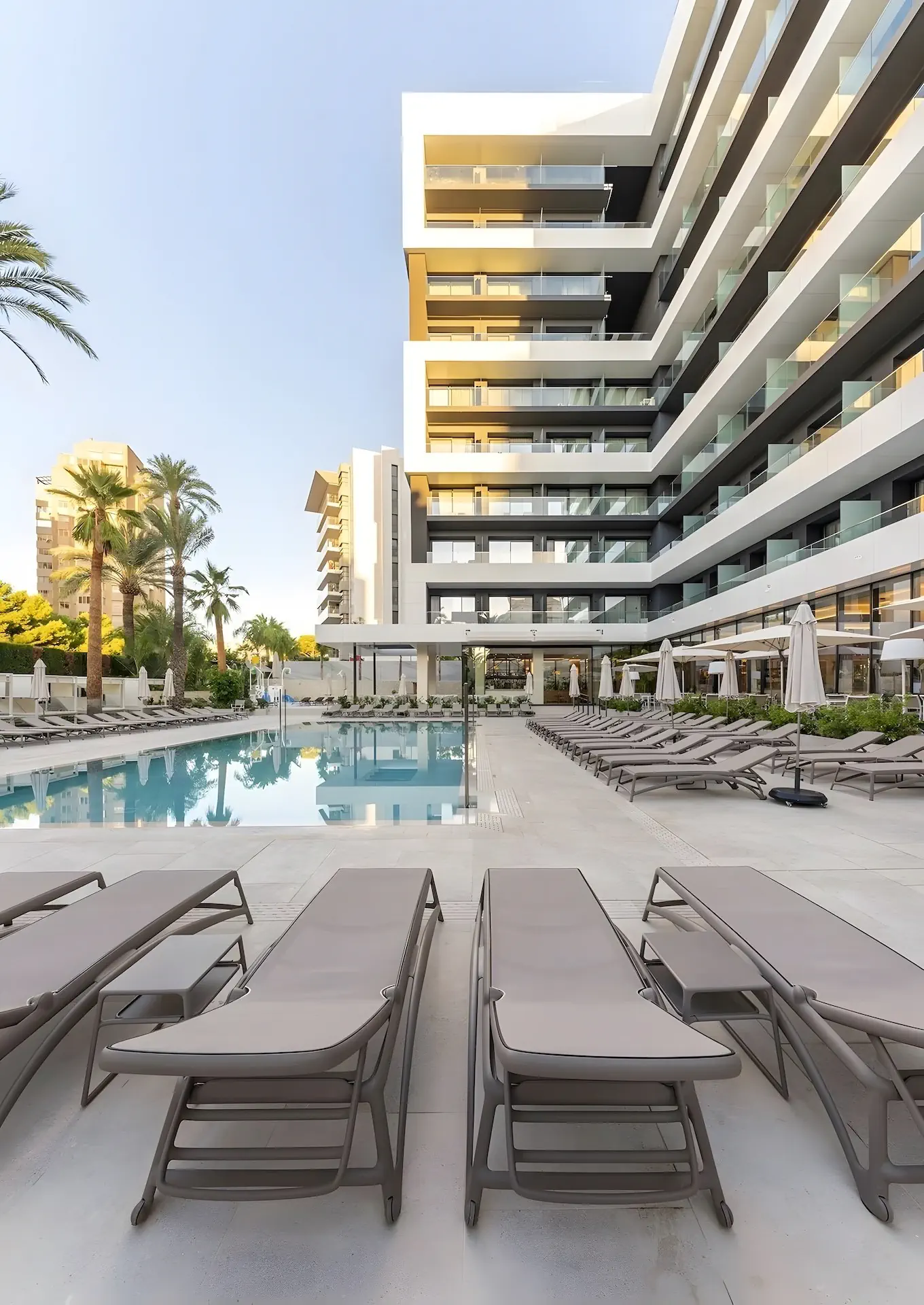 Port Alicante (ex. Holiday Inn)