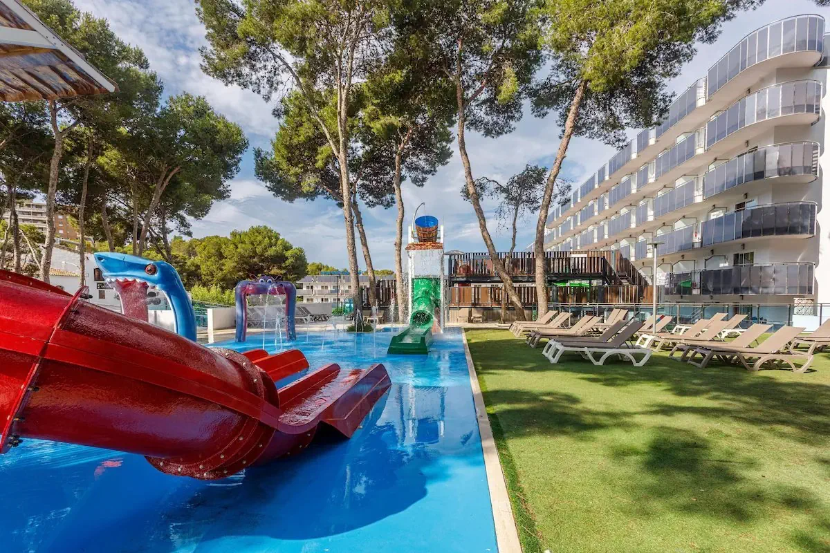 Best Cap (Salou)