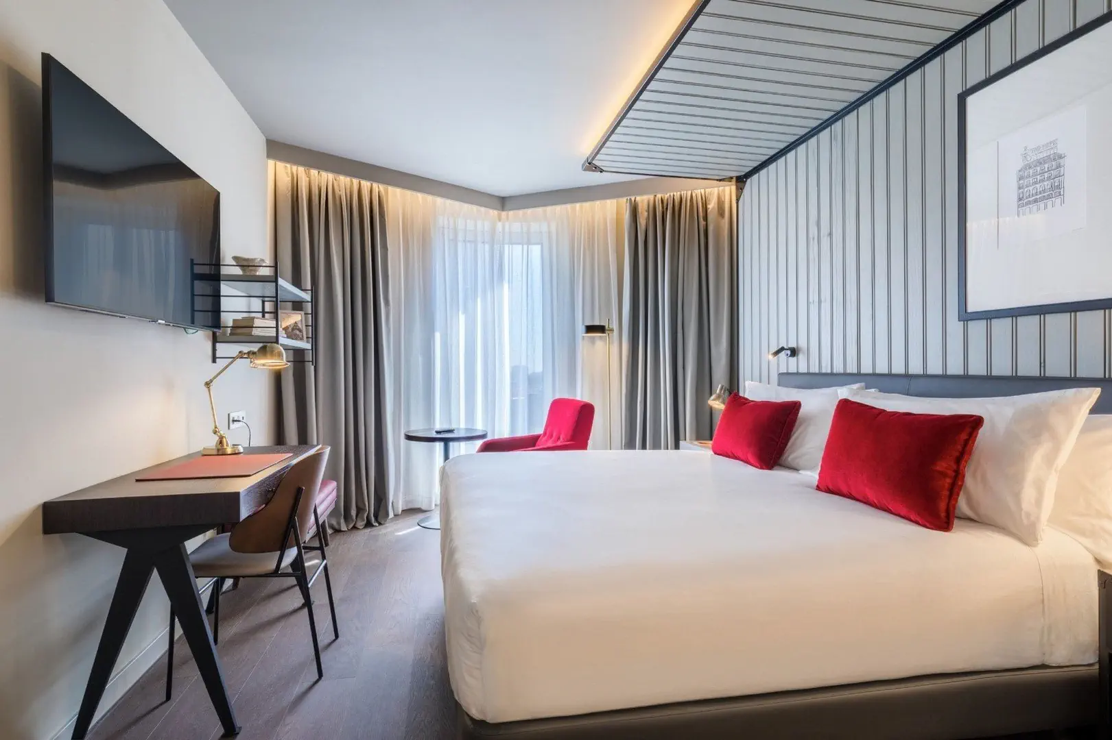 Canopy by Hilton Madrid Castellana (ex. Holiday Inn Madrid - Bernabeu)