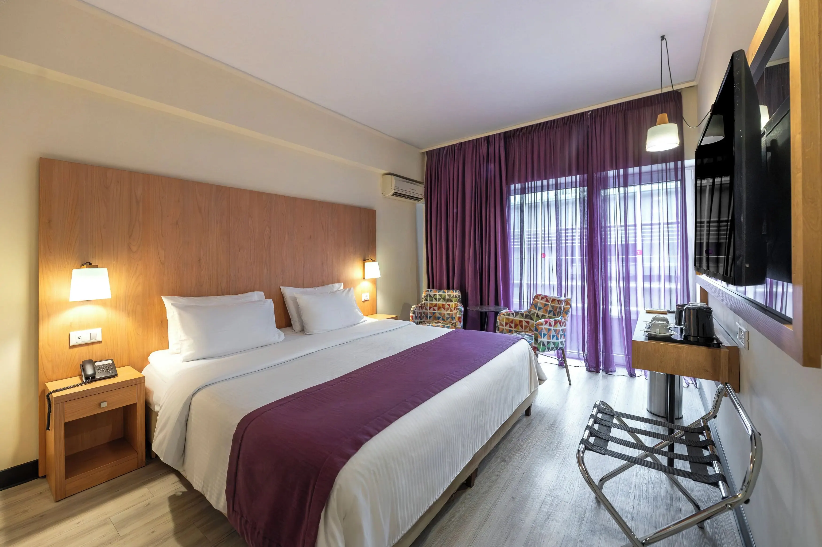 Polis Grand