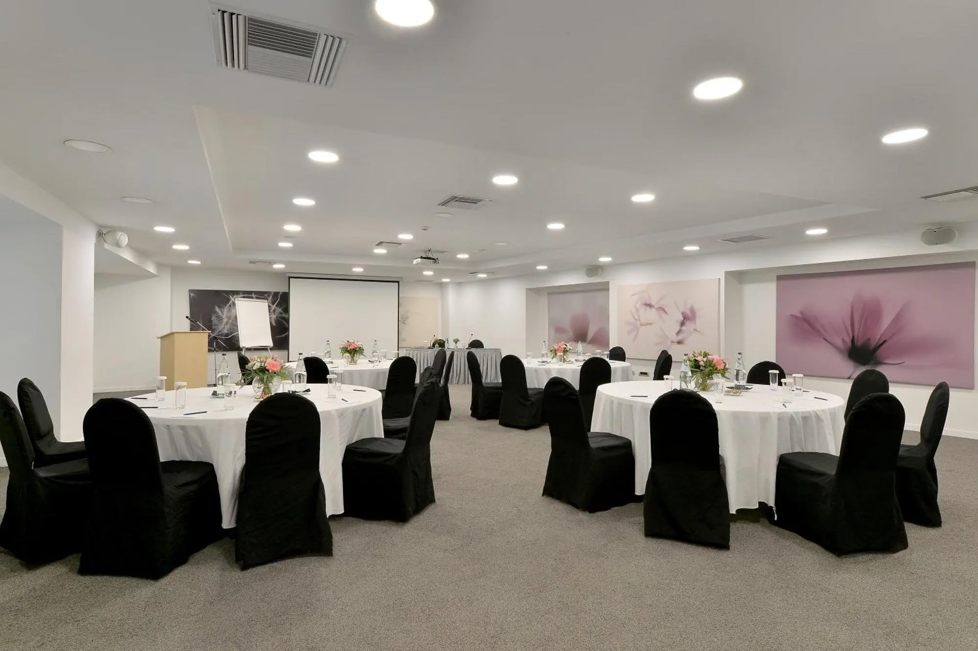 Athenaeum Grand Hotel