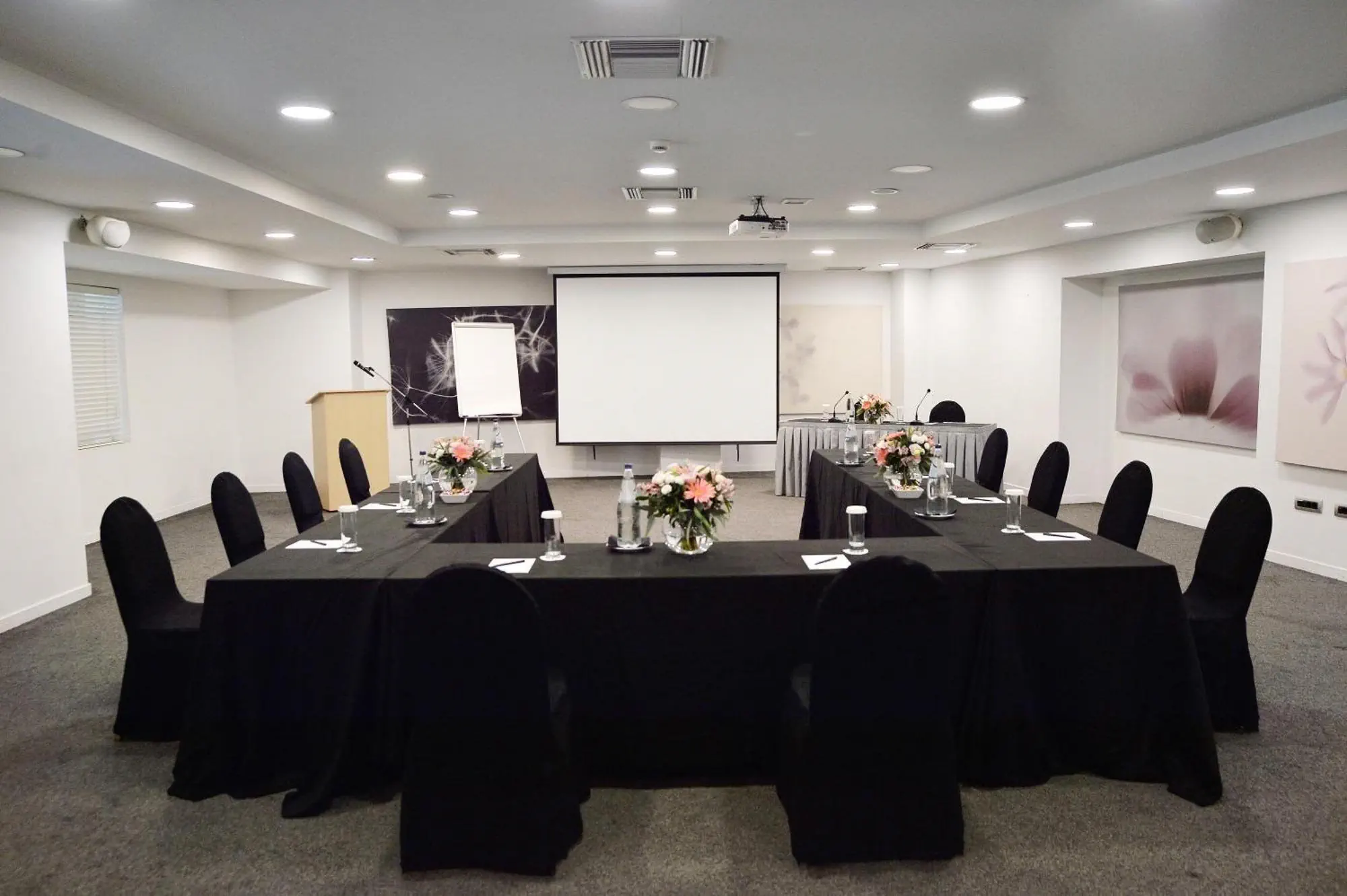 Athenaeum Grand Hotel