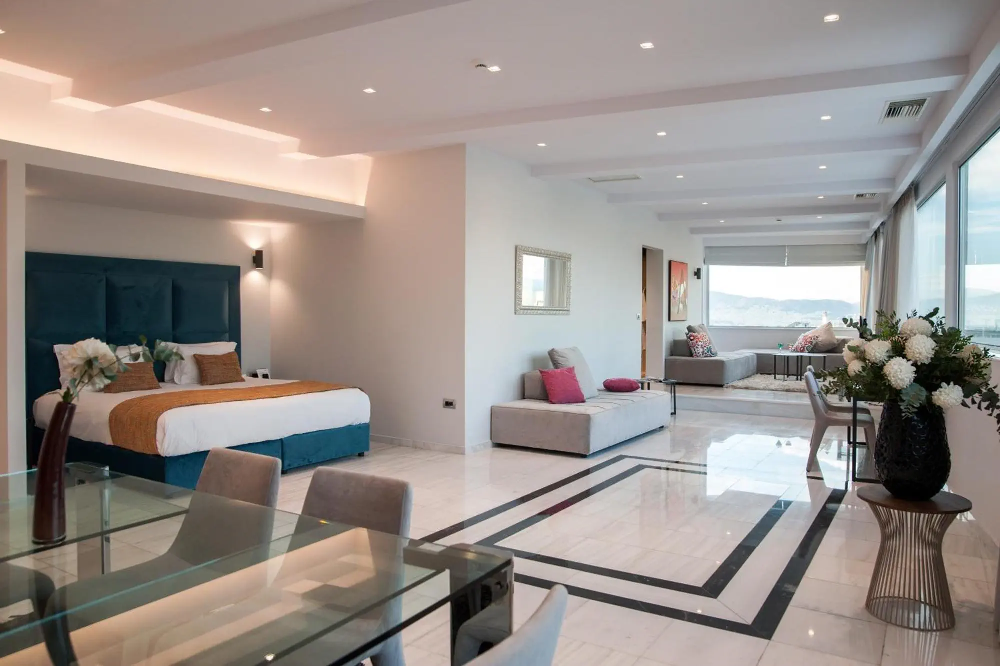 Athenaeum Grand Hotel