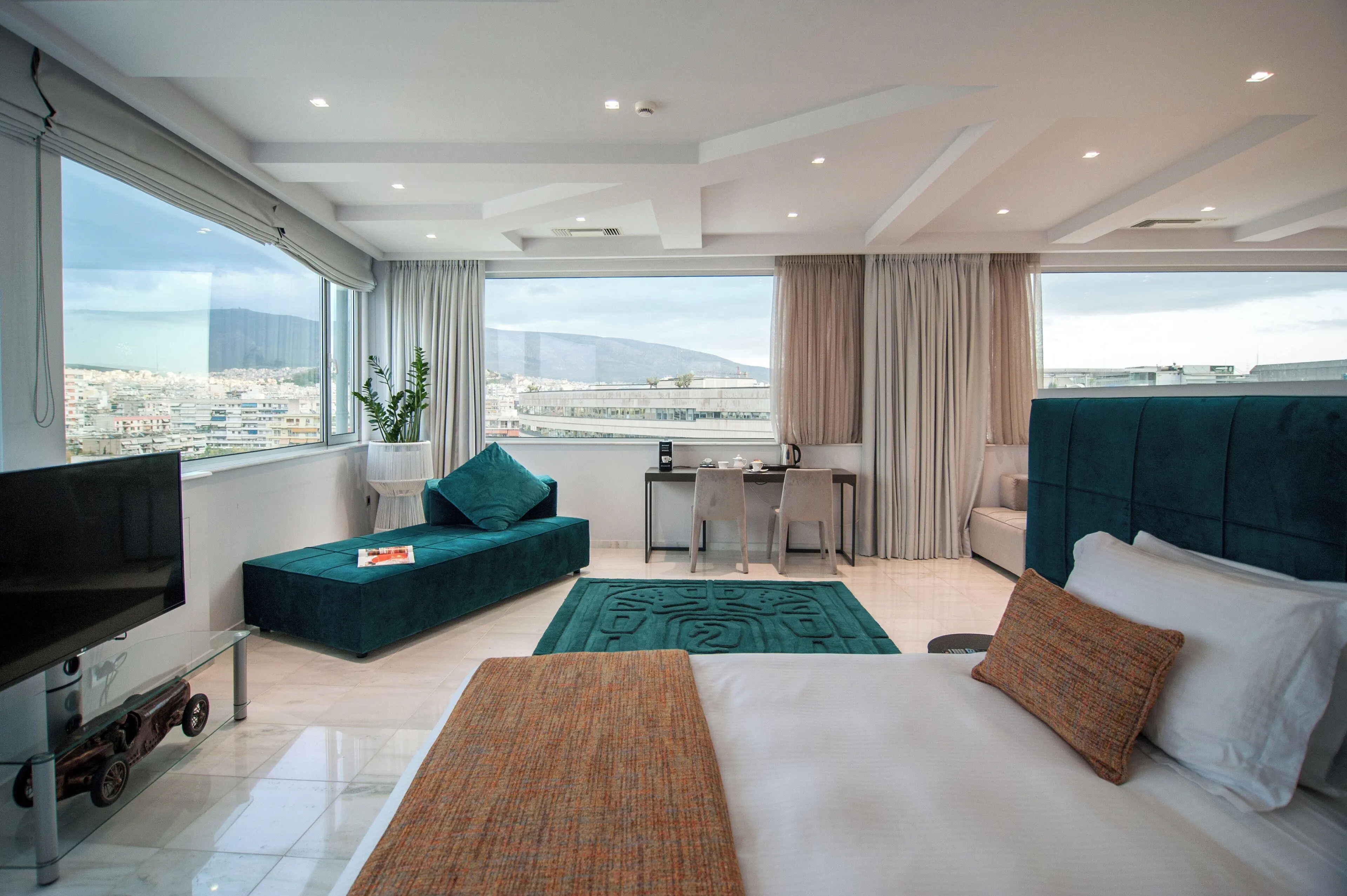 Athenaeum Grand Hotel