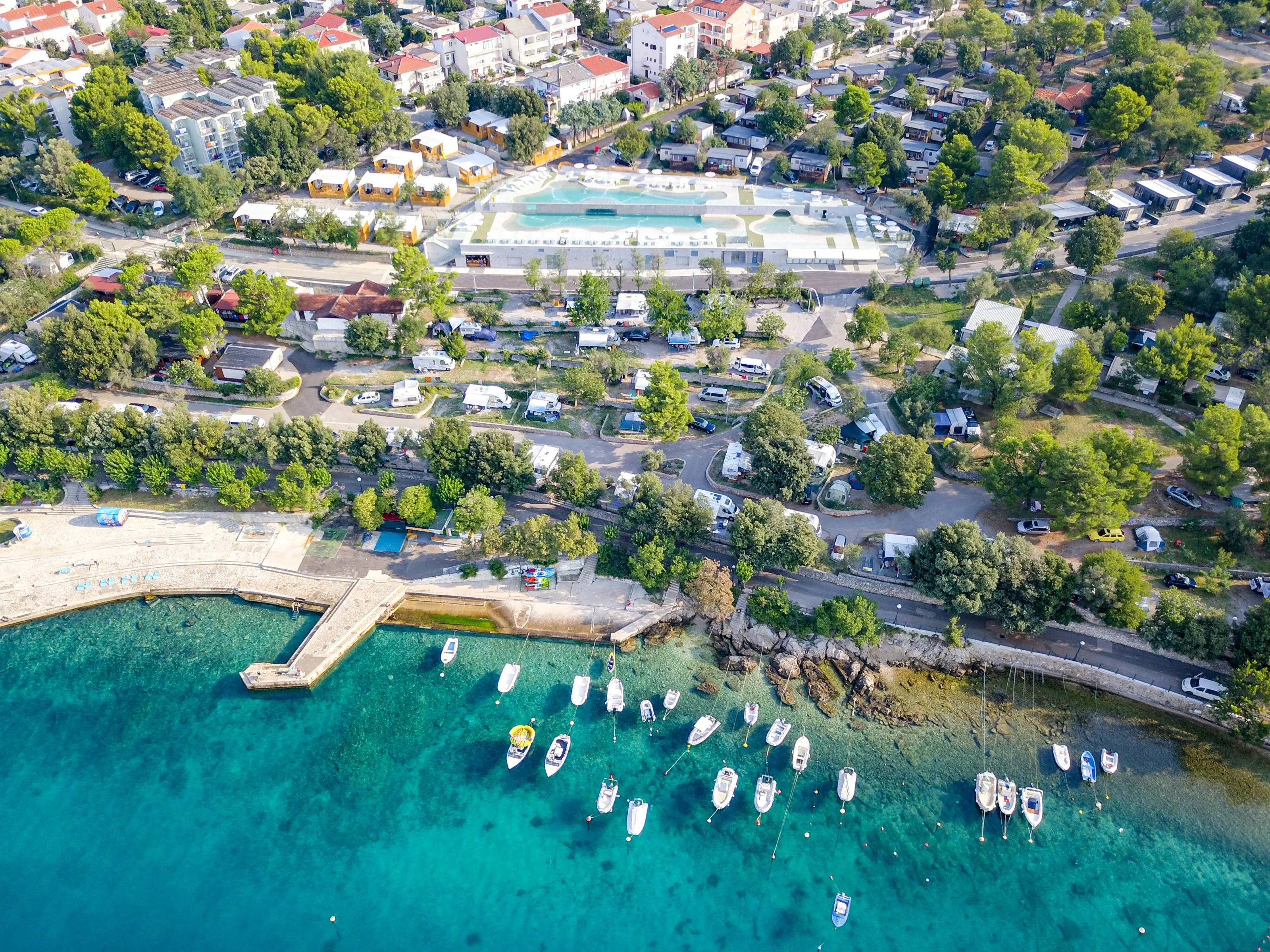 Elements Camping Selce & Salumbra
