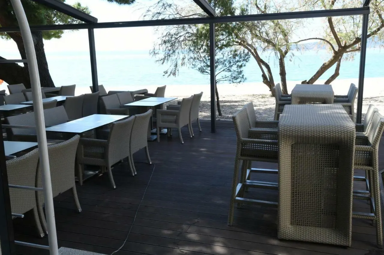 Aparthotel Milenij (Baska Voda)