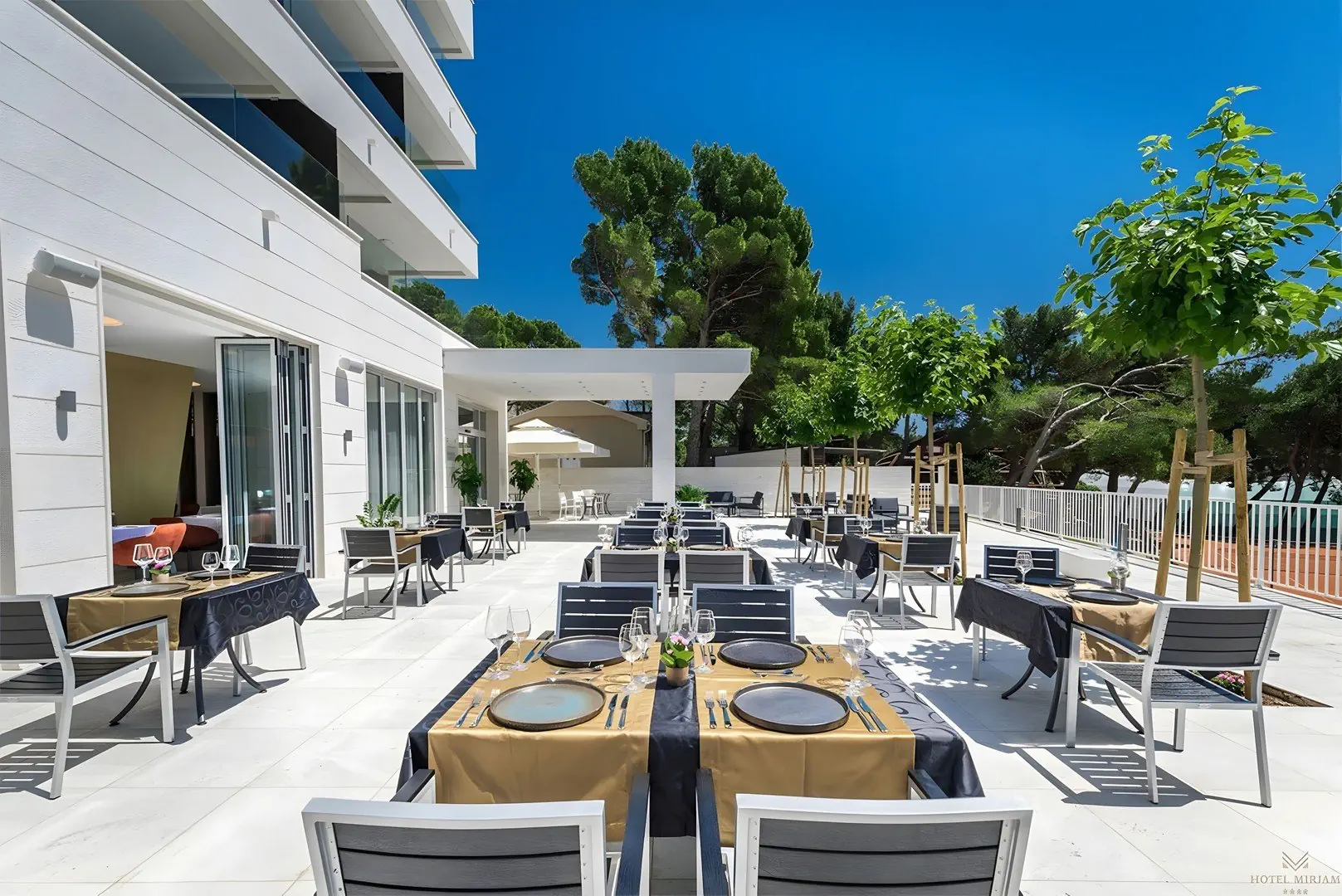Hotel Mirjam