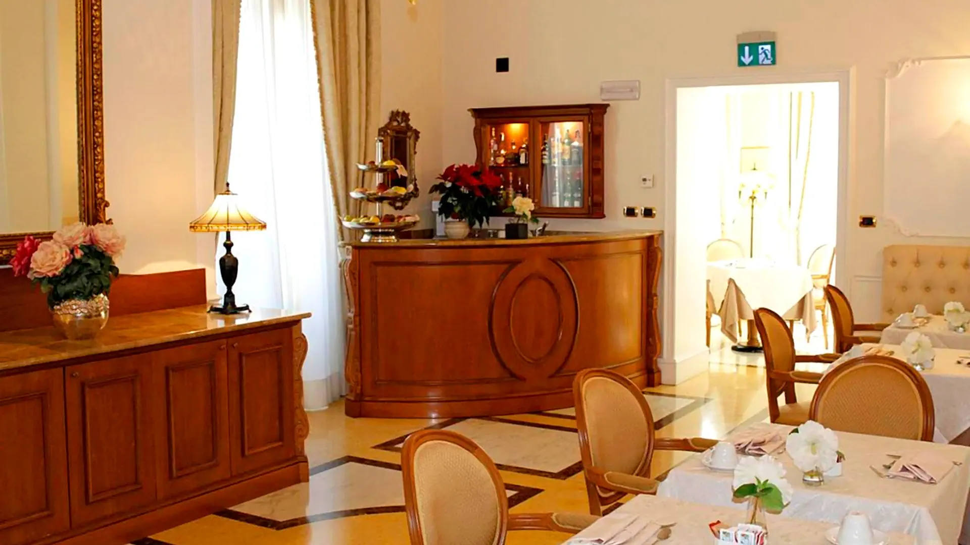 Villa Pinciana - zdjęcie 4