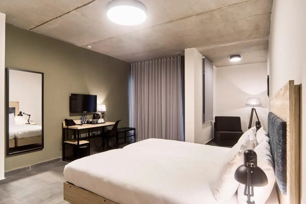Mr. Todd Hotel