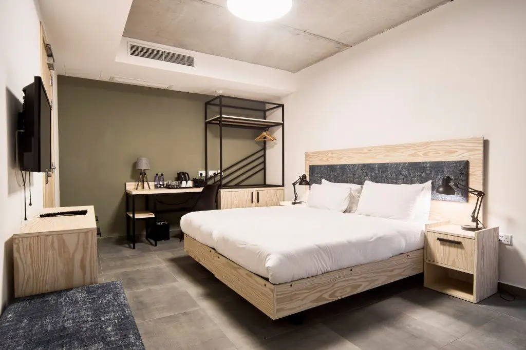Mr. Todd Hotel