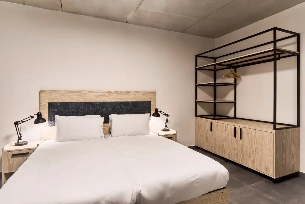 Mr. Todd Hotel