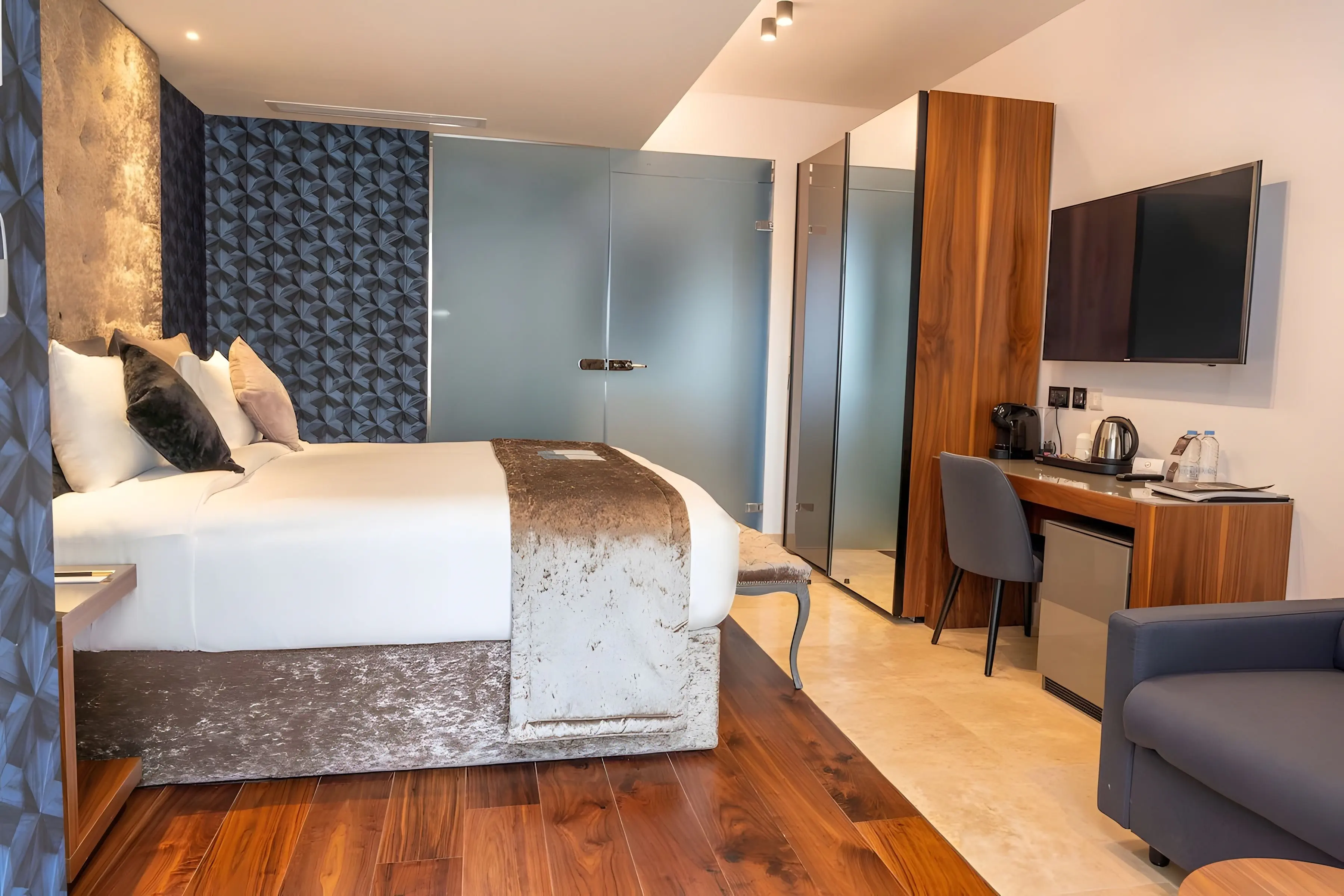 The Village Boutique & Spa - zdjęcie 10