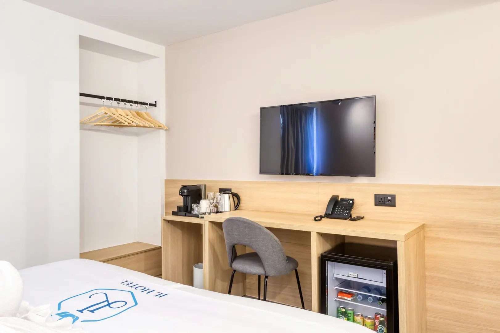 JL Hotel - zdjęcie 6