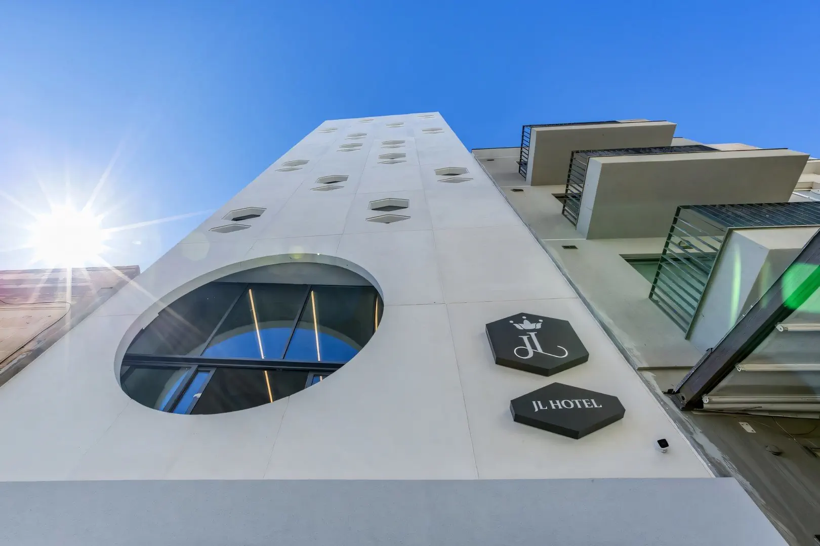 JL Hotel - zdjęcie 7