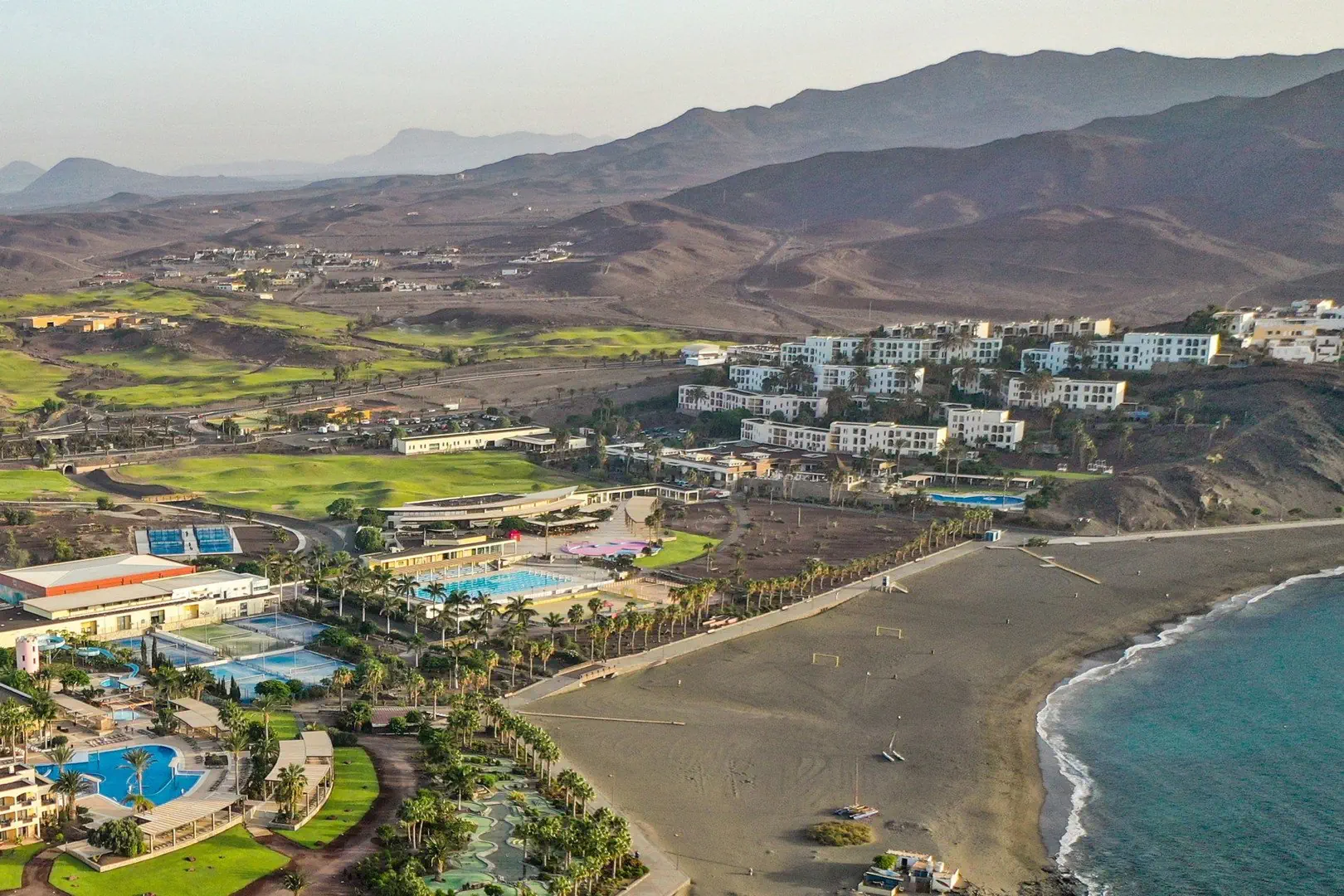 Playitas Villas