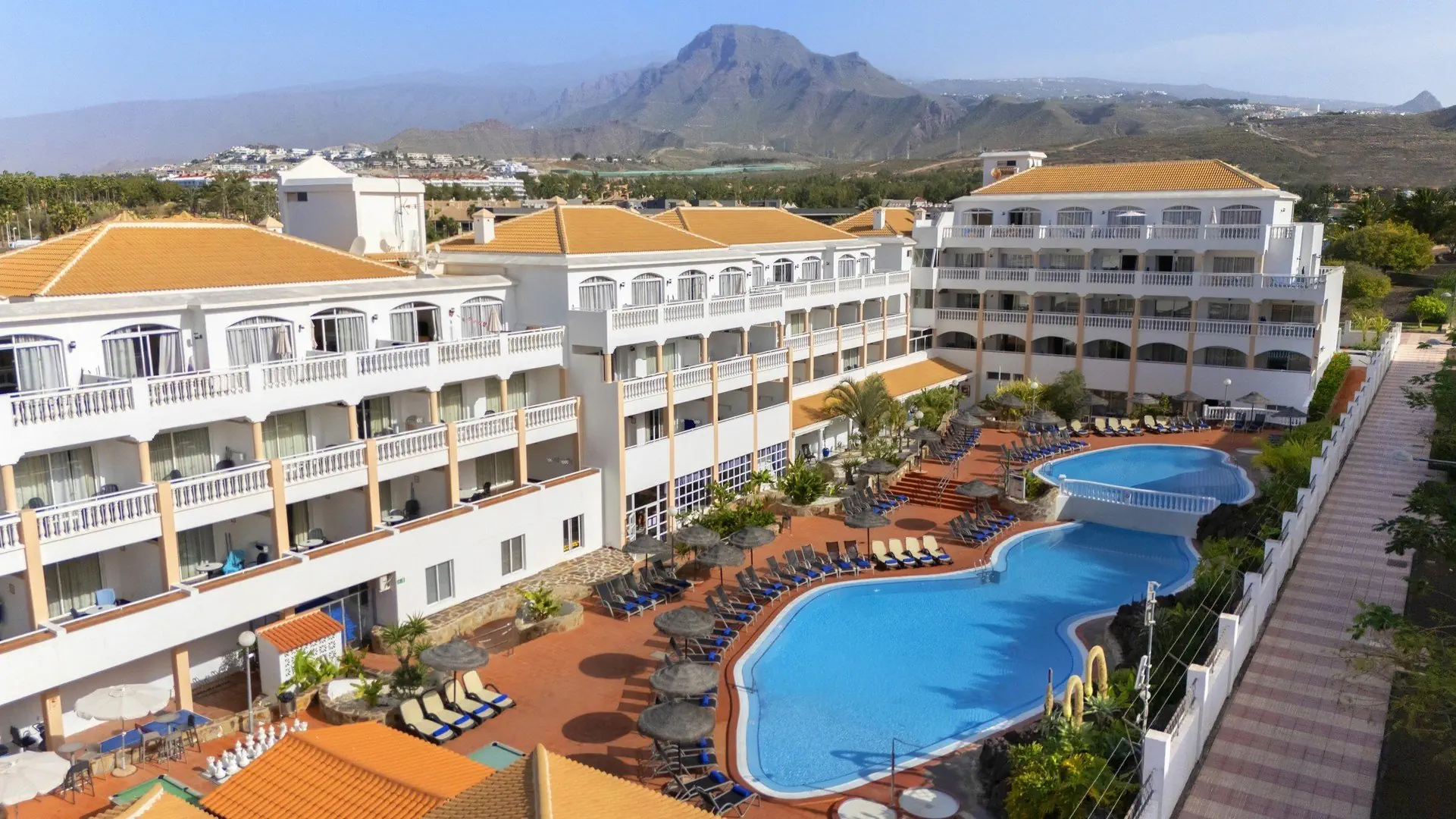 Whala! Tenerife (ex Marola Portosin)