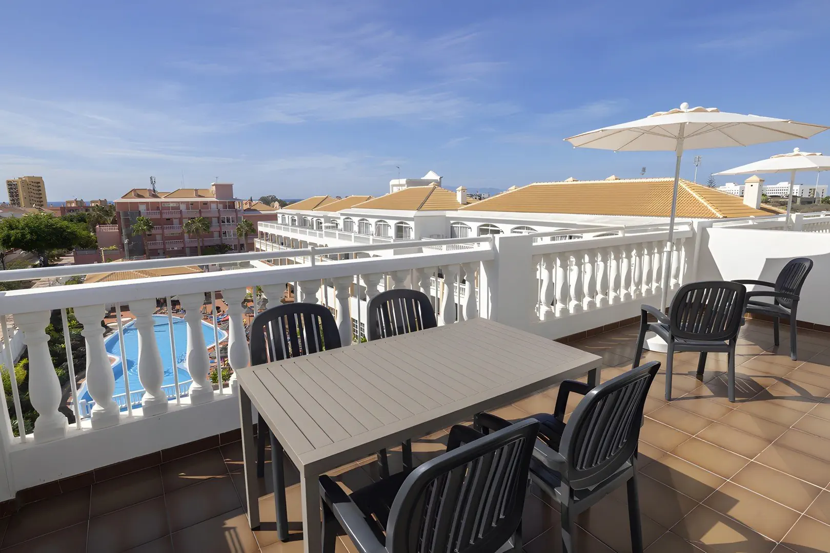 Whala! Tenerife (ex Marola Portosin)