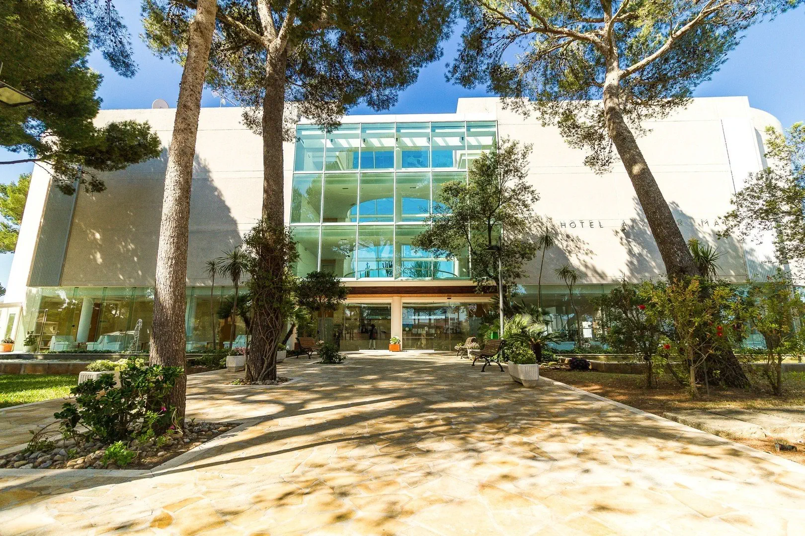 Zafiro Alzinar Mar (ex. Alegria Alzinar Mar Suites)