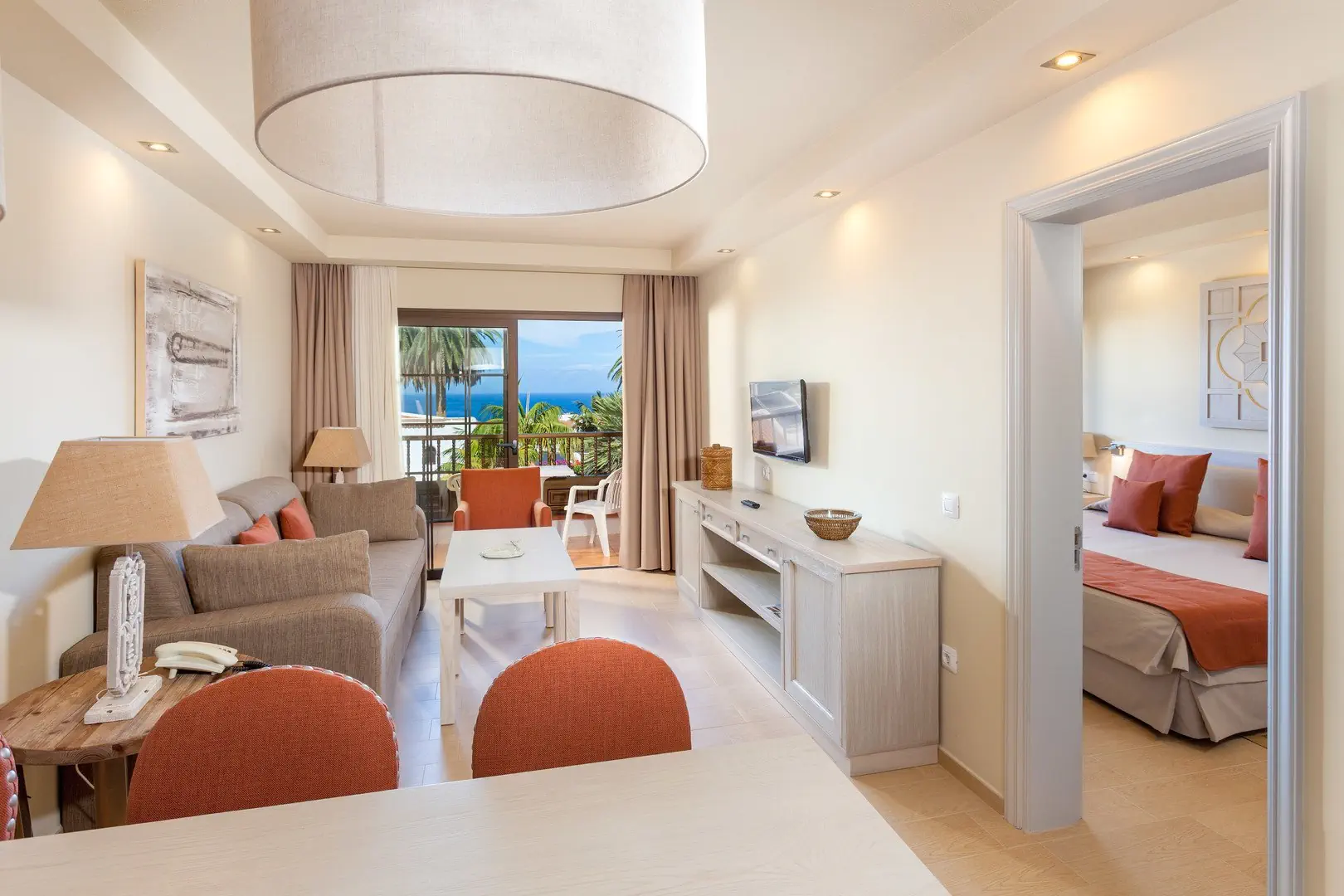 Ambassador Apartaments