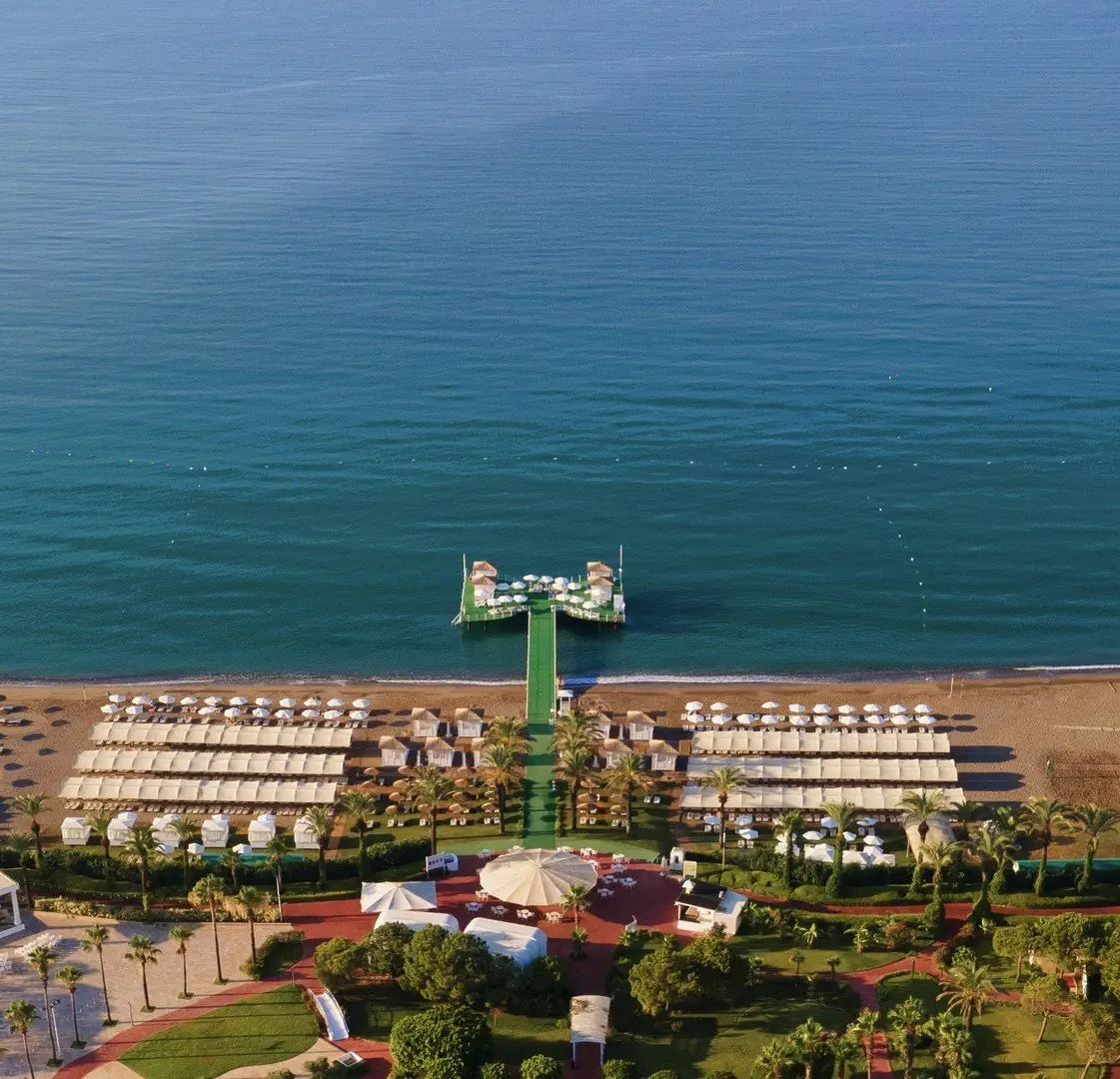 Miracle Resort
