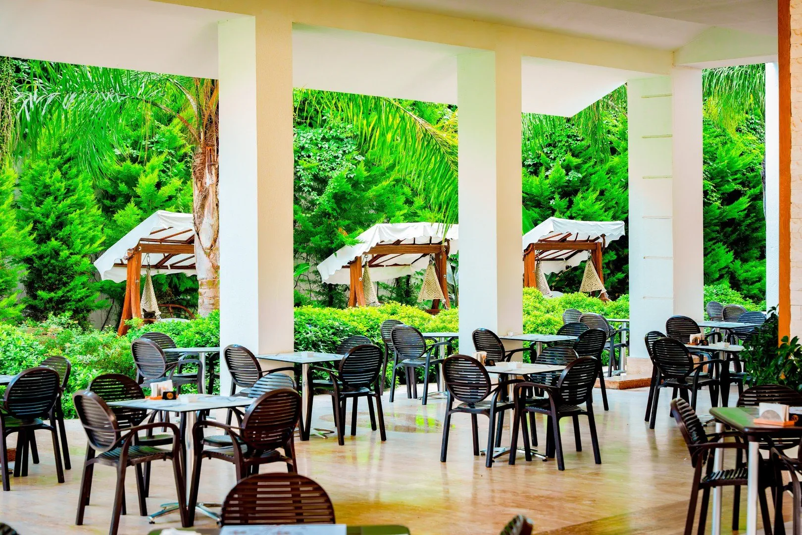 Side Premium by OZ Hotels
