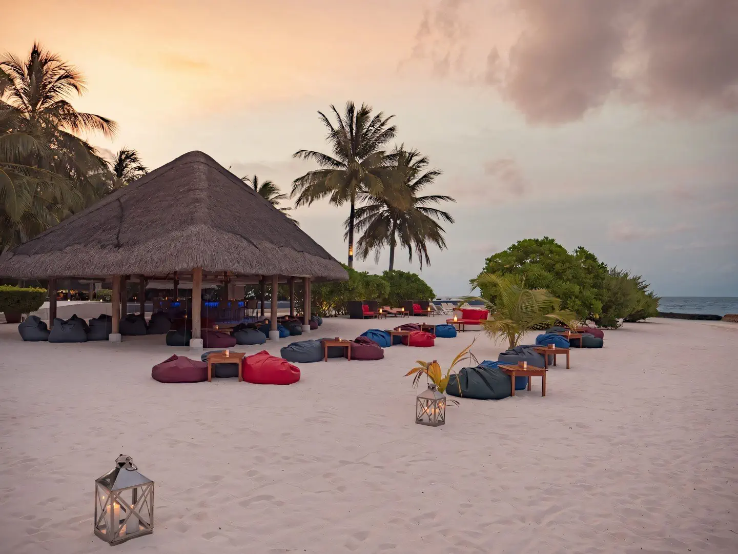 Kuramathi Island Resort: Village, Cottage and Blue Lagoon - zdjęcie 36