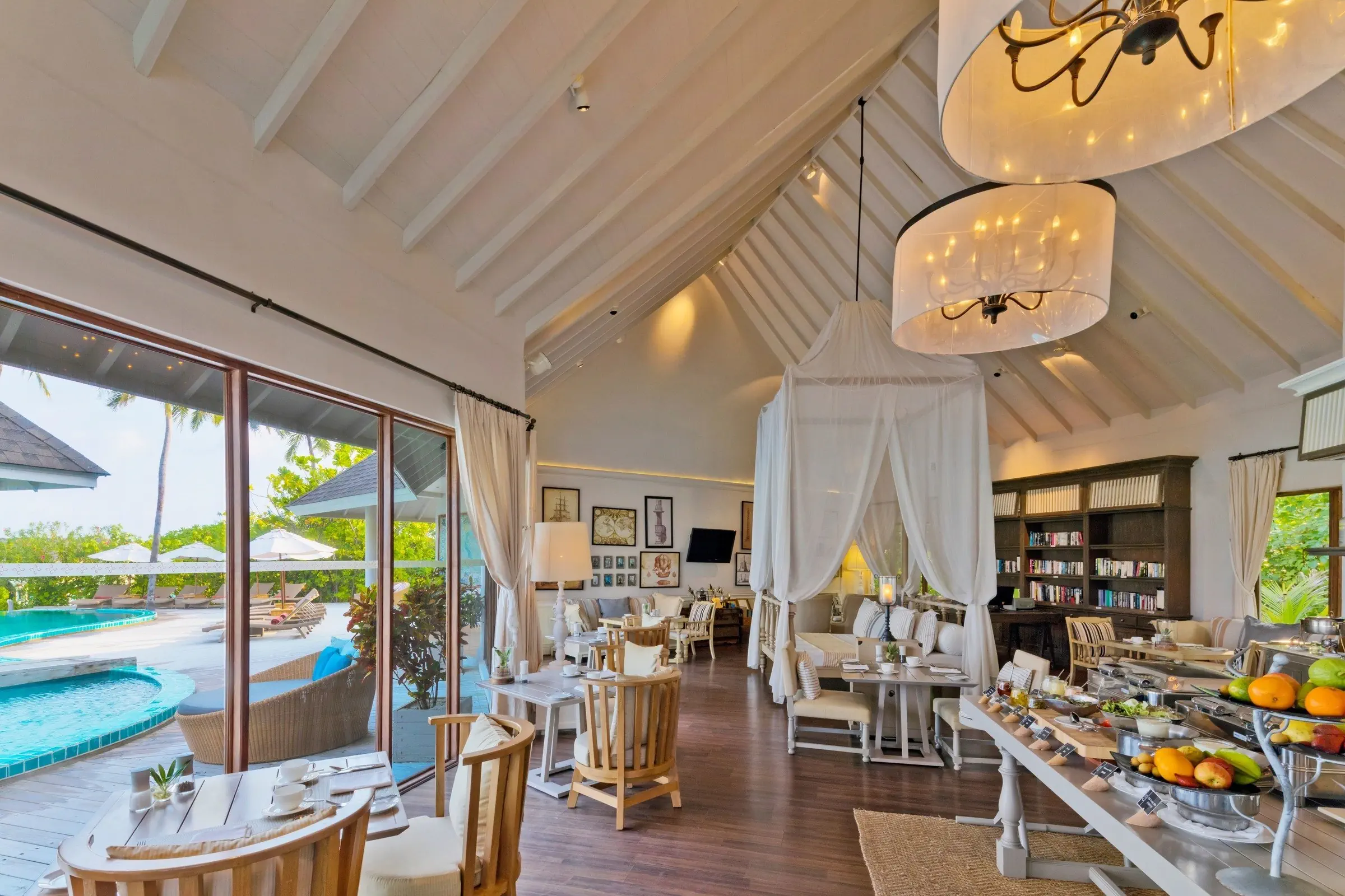 Machchafushi Island Resort & Spa Maldives, The Centara Collection - zdjęcie 13