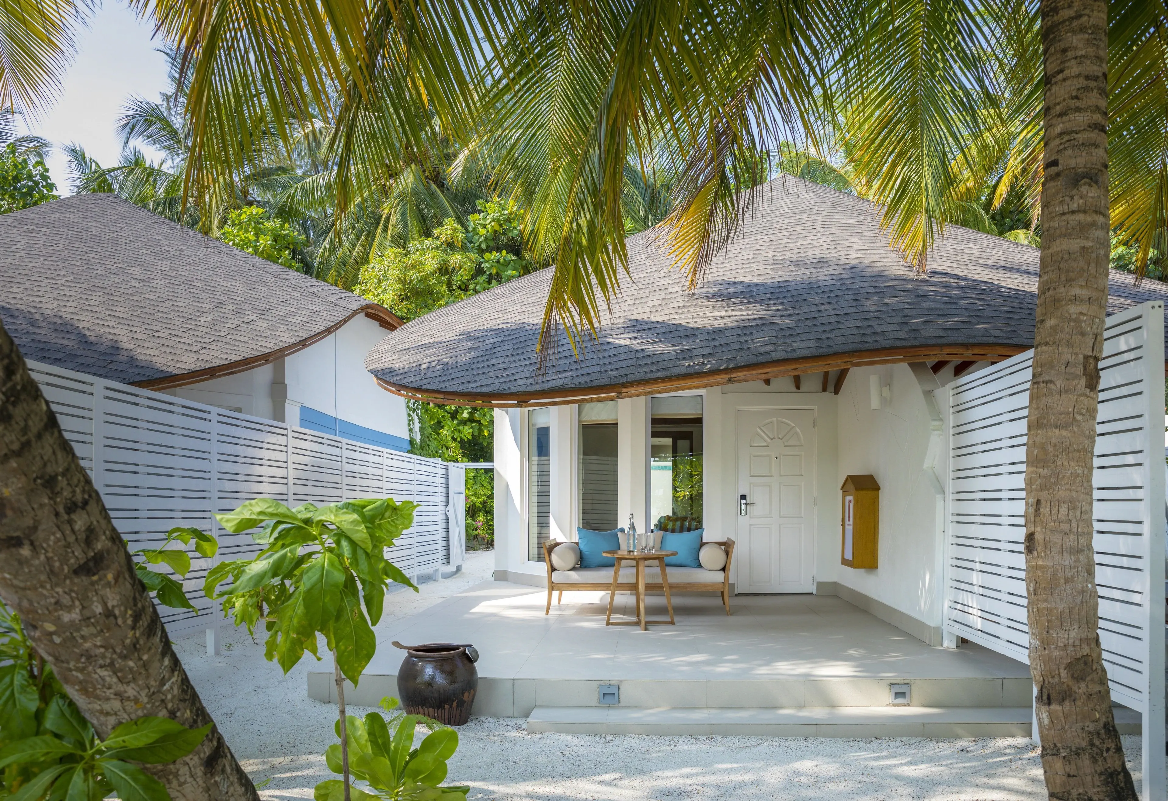 Machchafushi Island Resort & Spa Maldives, The Centara Collection - zdjęcie 9