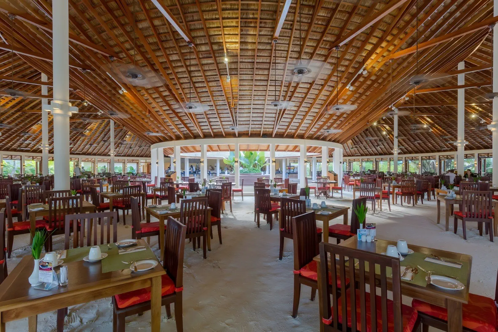 Meeru Island Resort - zdjęcie 16