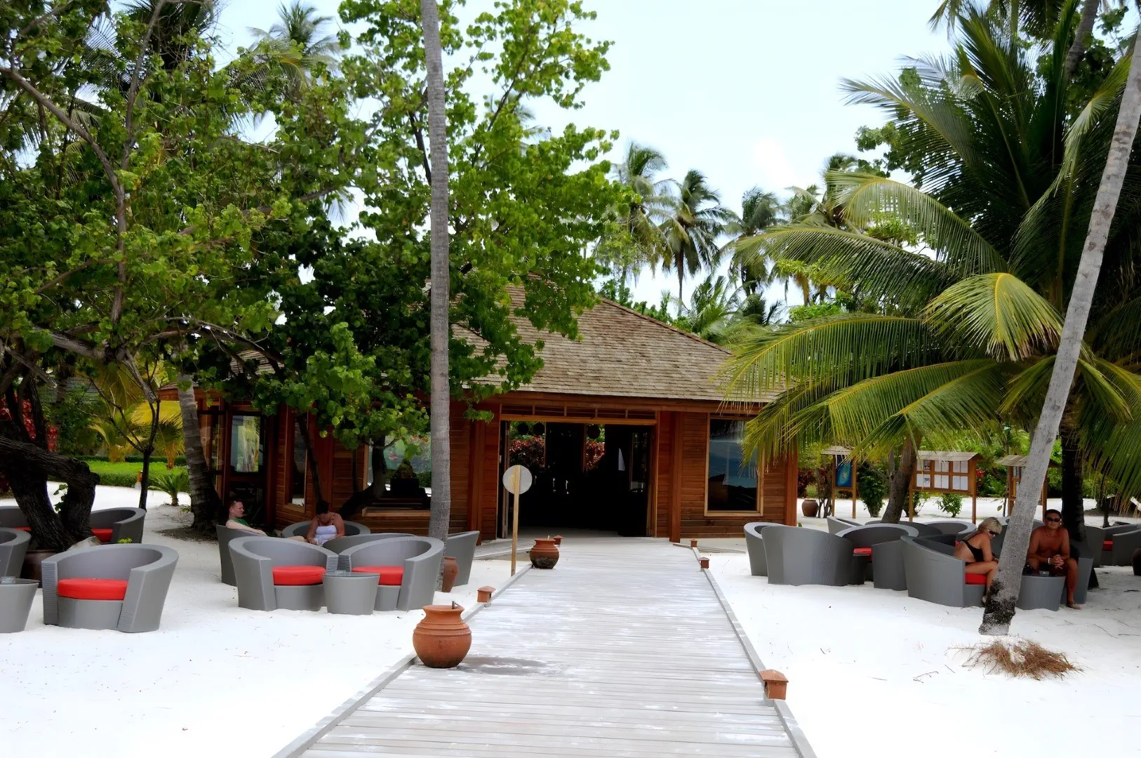Meeru Island Resort - zdjęcie 28