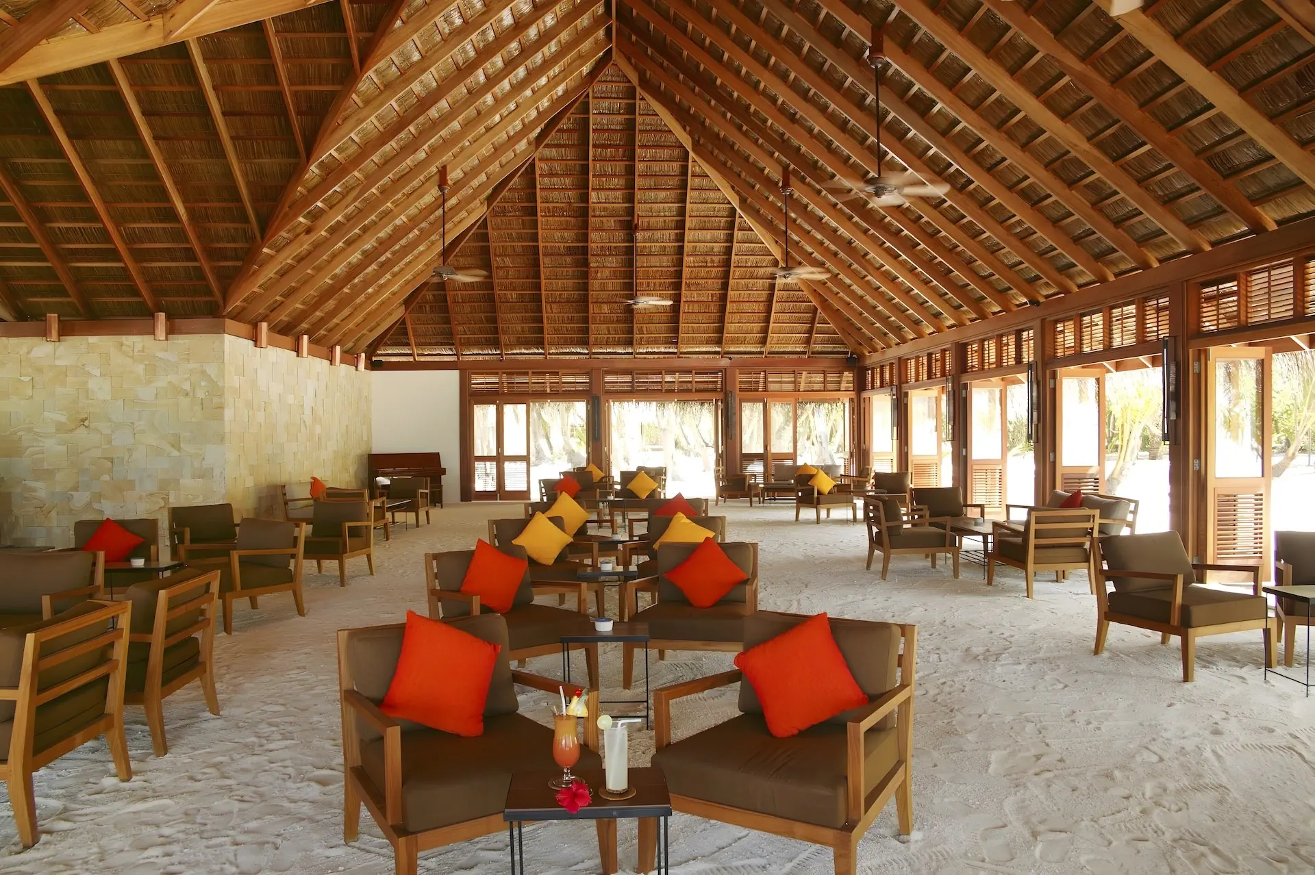 Meeru Island Resort - zdjęcie 15