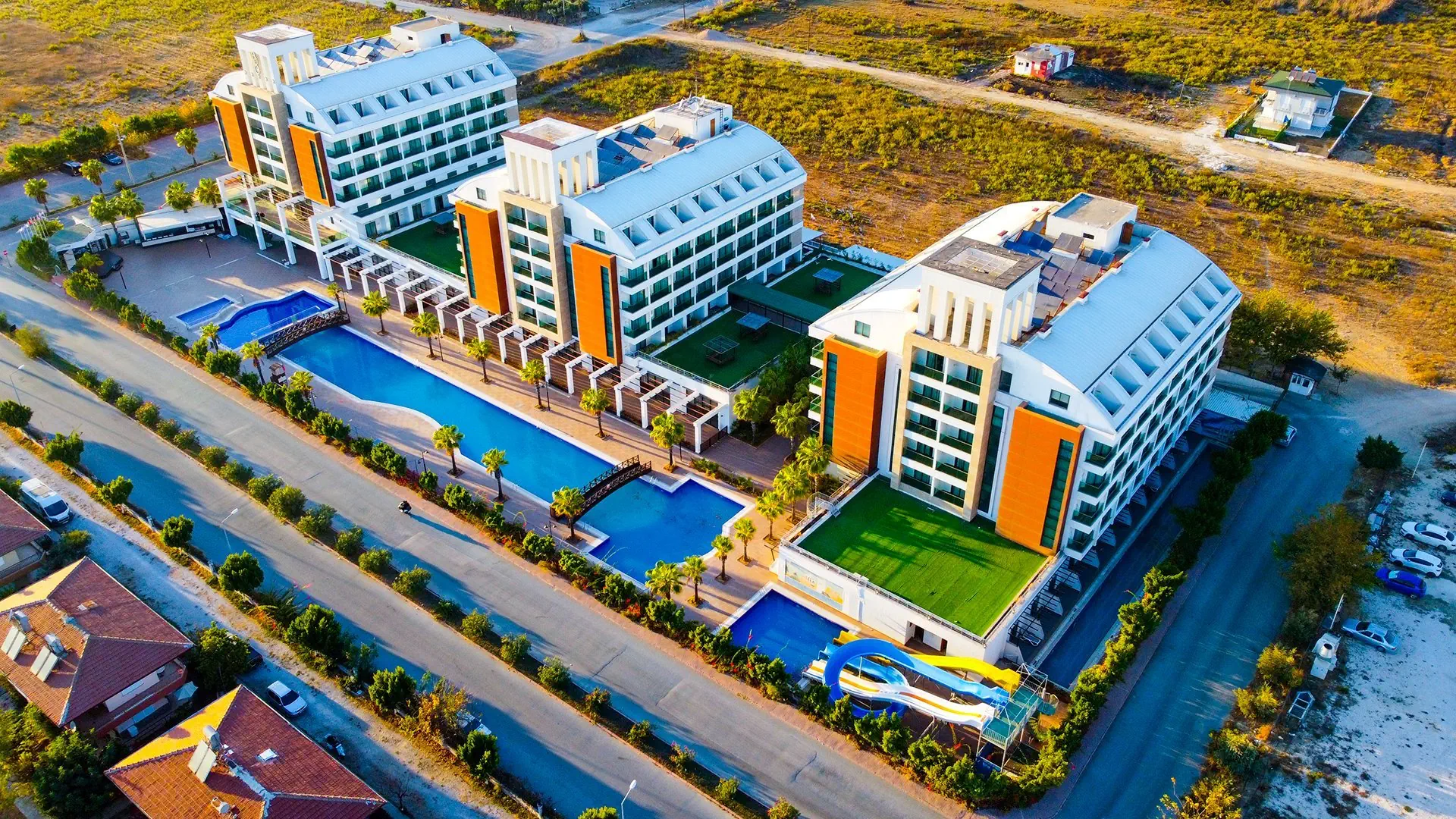 Linda Sunny Beach