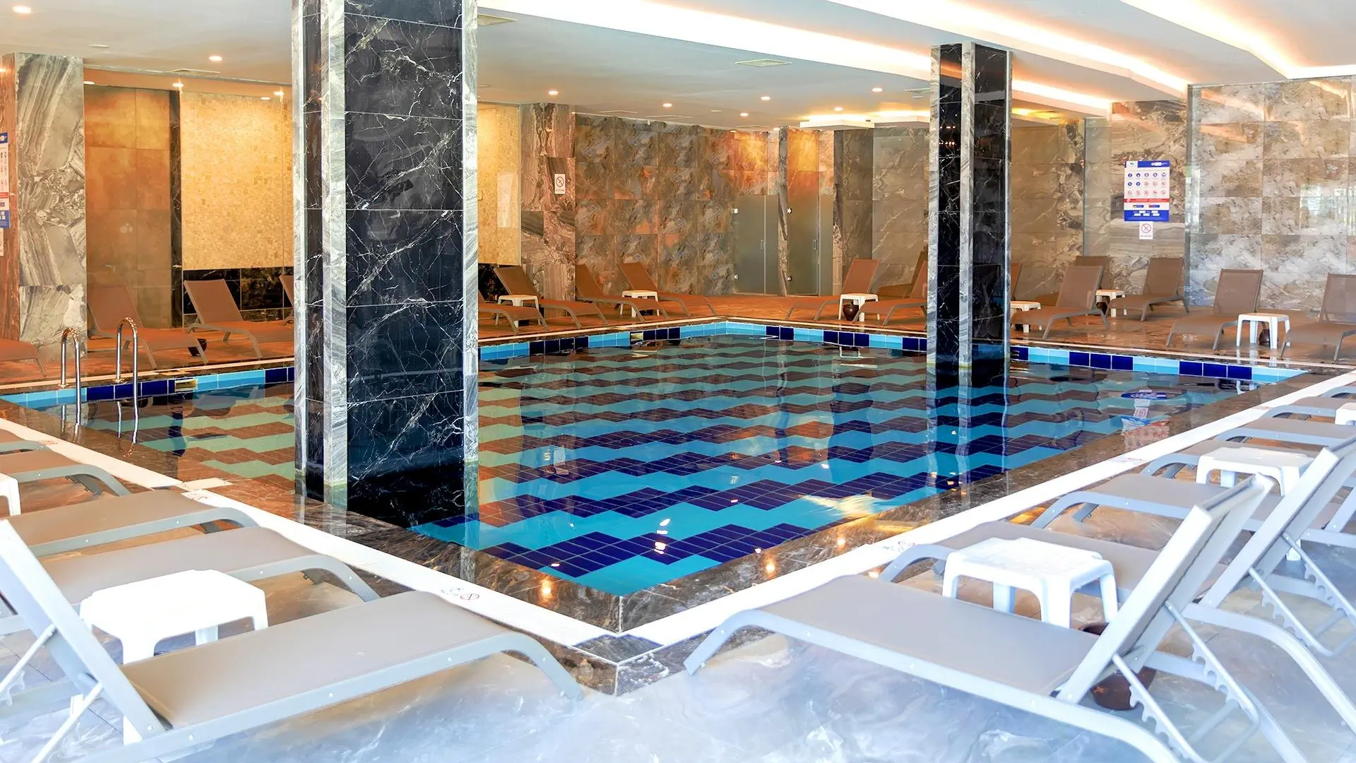 Crystal Centro Pearl Collection (ex. Amara Centro Resort)