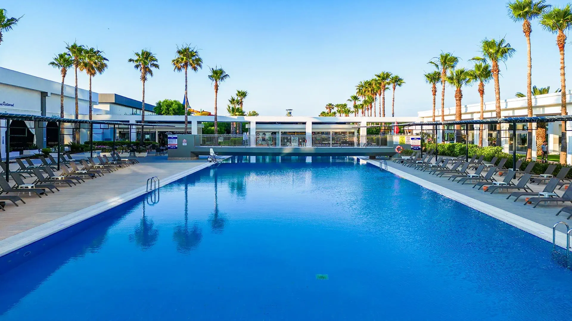 Crystal Centro Pearl Collection (ex. Amara Centro Resort)
